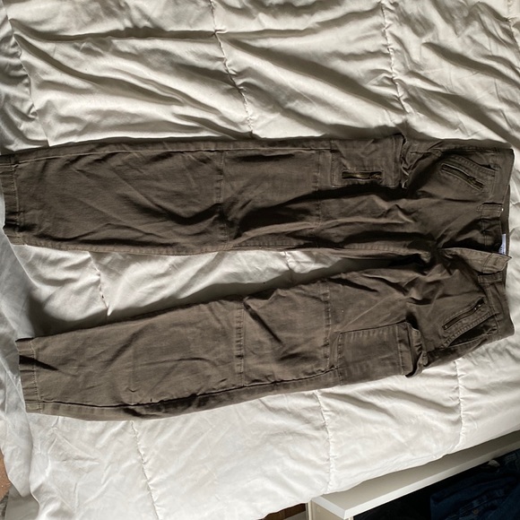Green cargo pants - Picture 1 of 3